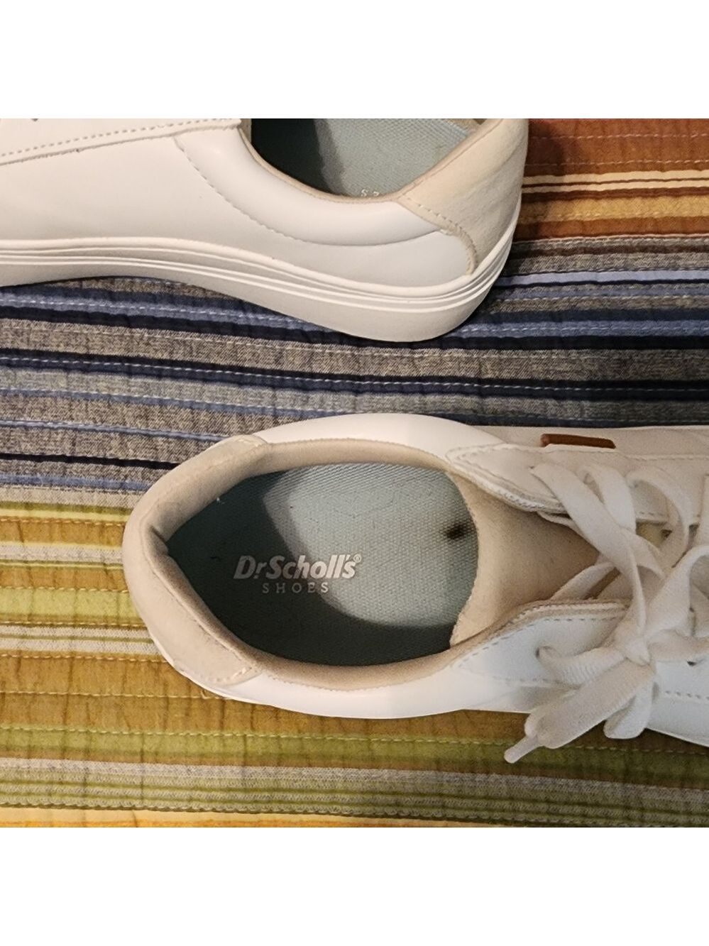 White Low-Top Sneakers - Picture 4 of 11